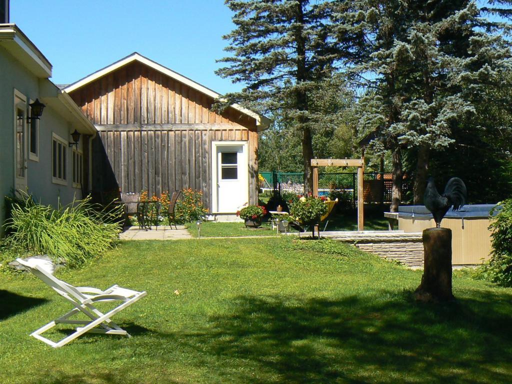 De La Tour Et Couette-café Magog